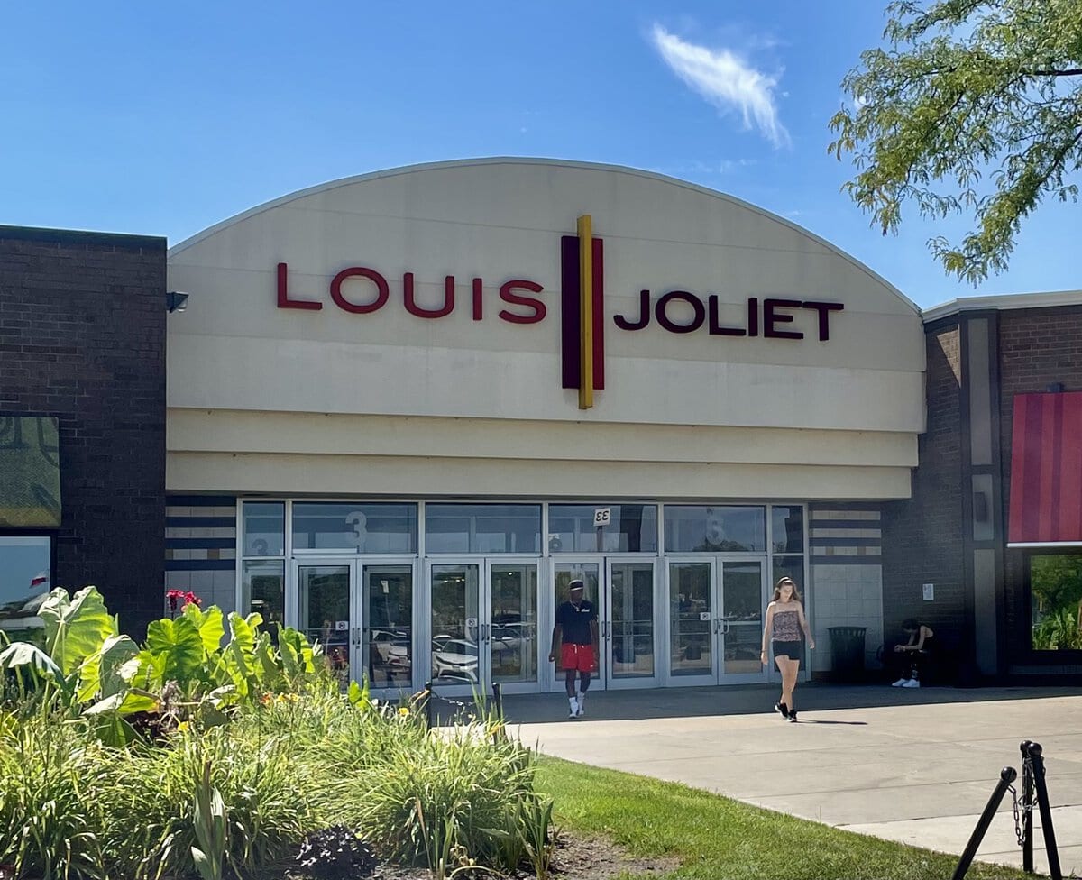 Louis Joliet Pointe in Joliet, IL