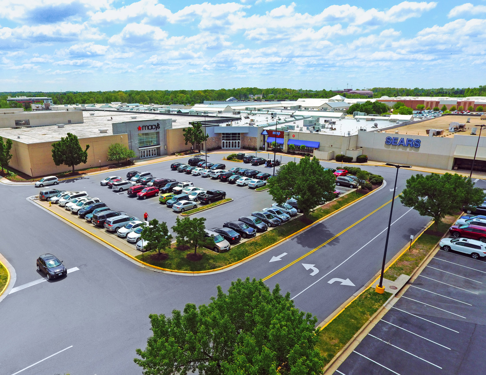 Manassas Shopping Center in Manassas, VA