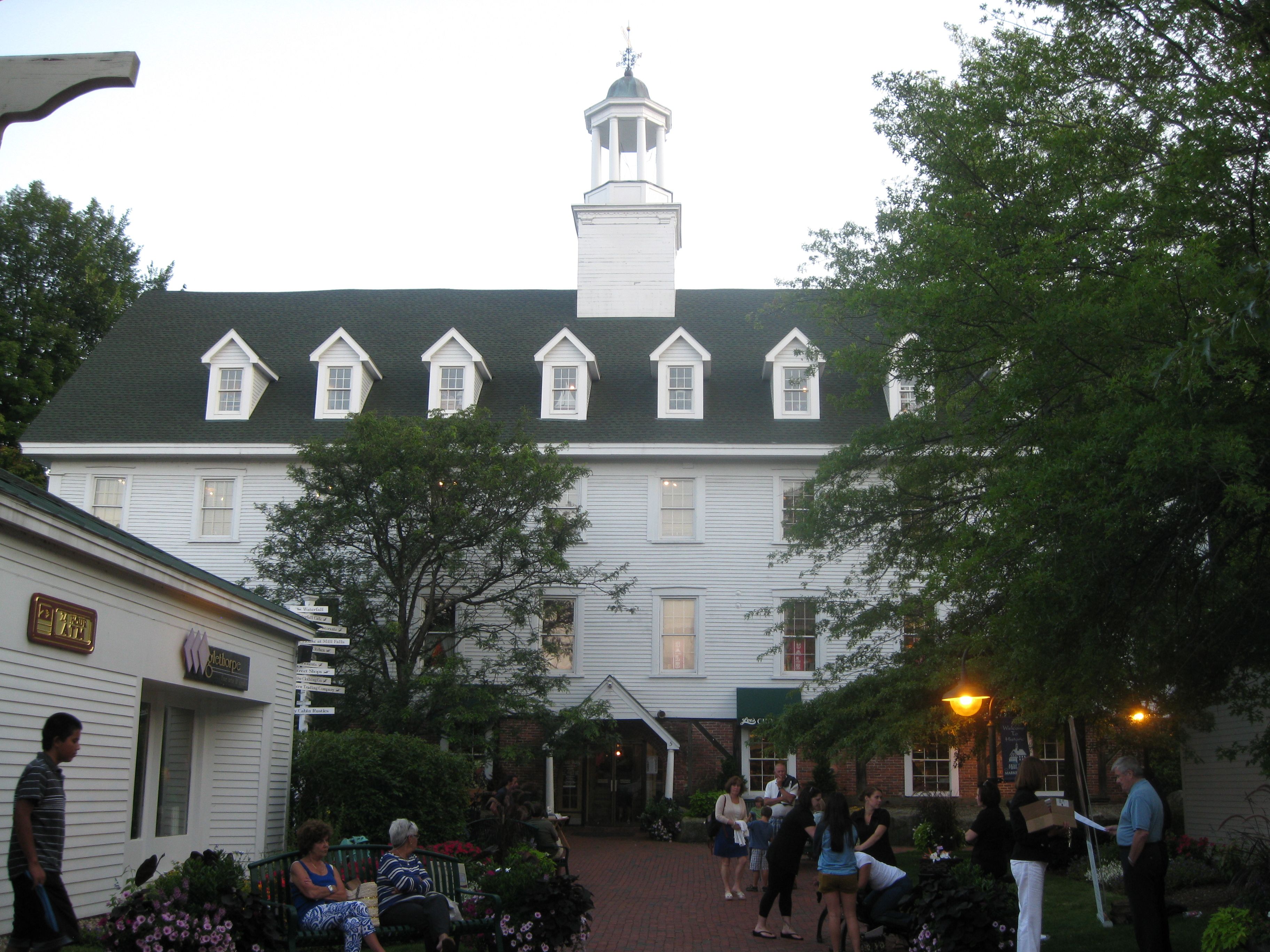 Mill Falls Marketplace in Meredith, NH