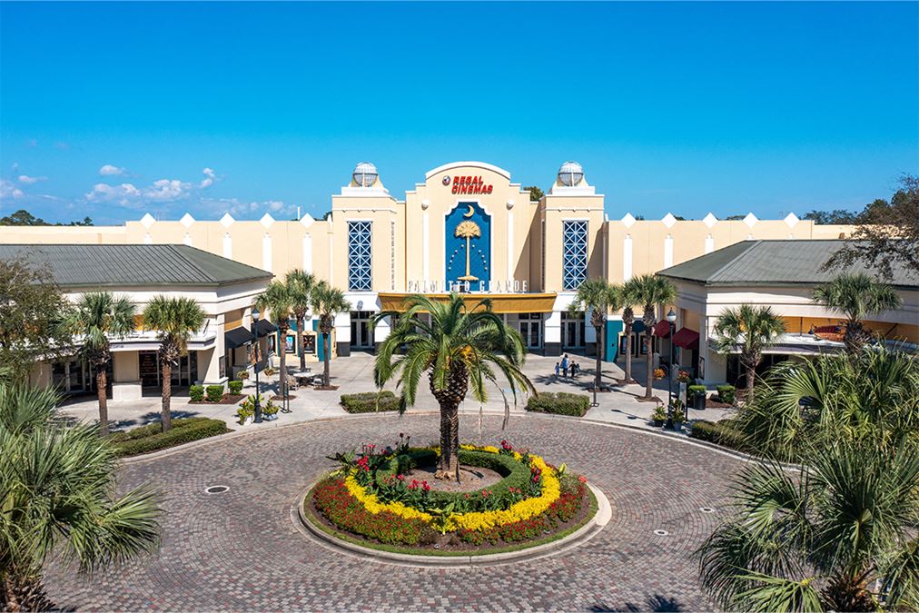Mount Pleasant Towne Centre in Mt Pleasant, SC