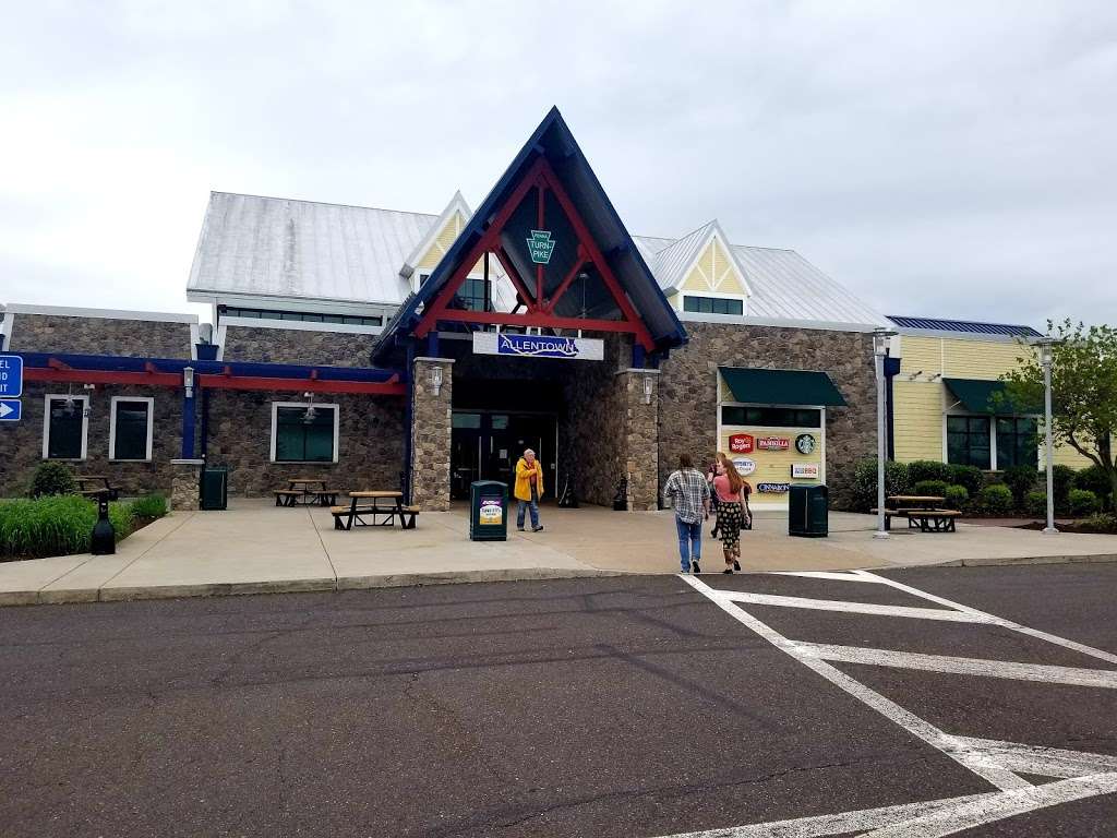 Mountainville Plaza in Allentown, PA