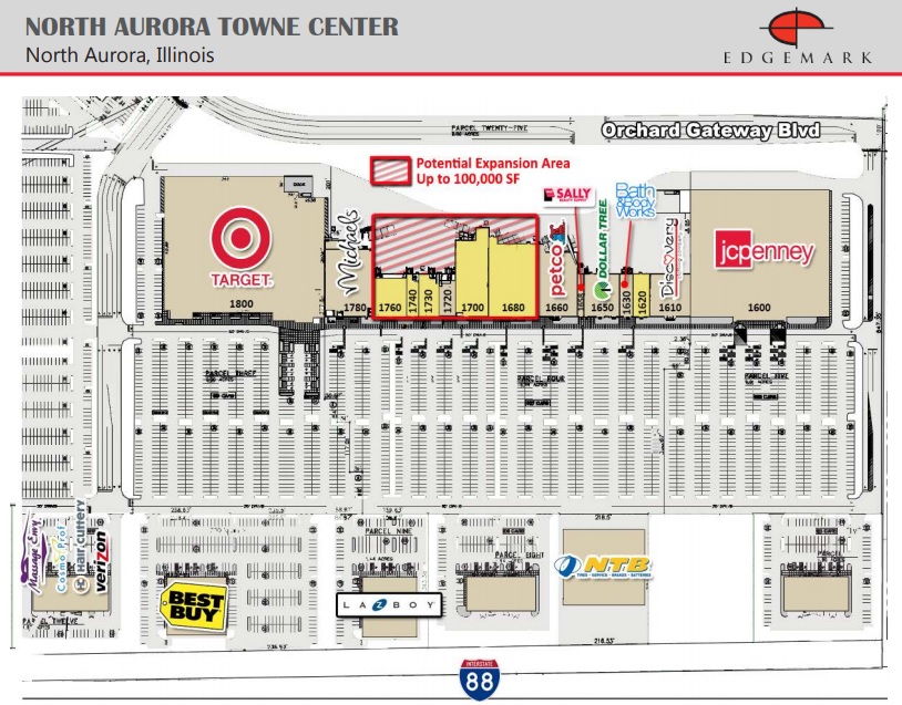 North Aurora Plaza in North Aurora, IL