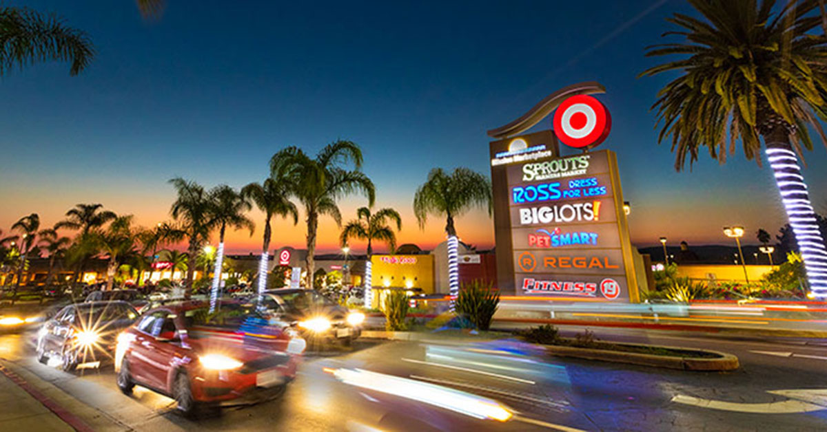 Old Grove Marketplace in Oceanside, CA
