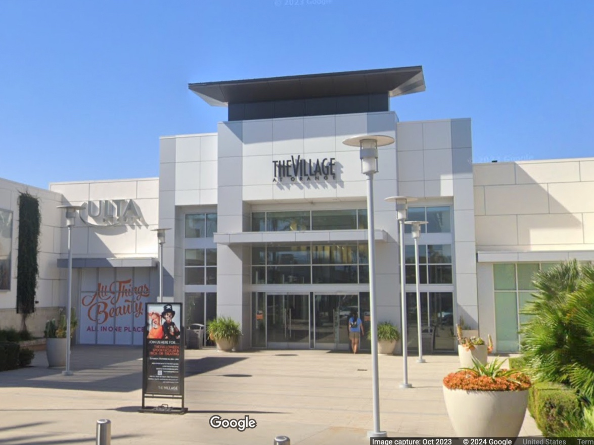 Orange Town & Country Shopping Center in Orange, CA