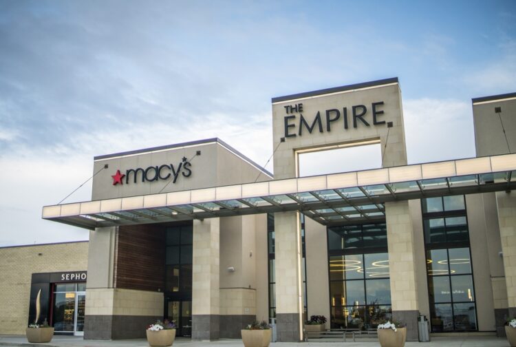 Park Ridge Shopping Center in Sioux Falls, SD