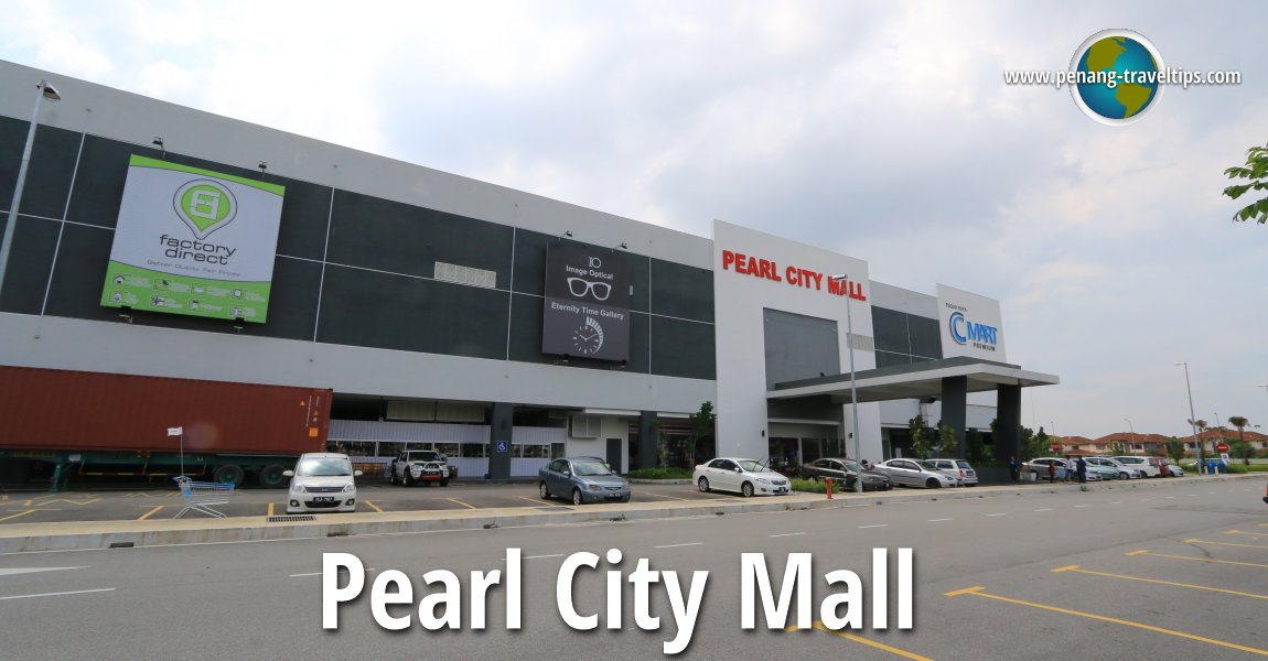 Pearl City Shopping Center in Pearl City, HI
