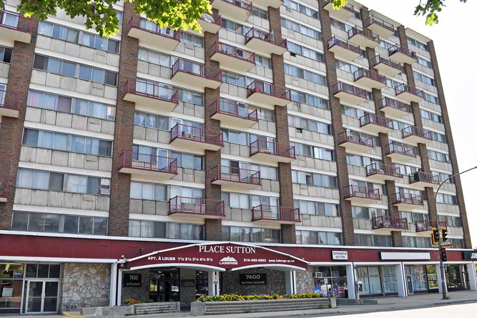 Place Mi-Vallon in Sherbrooke, QC