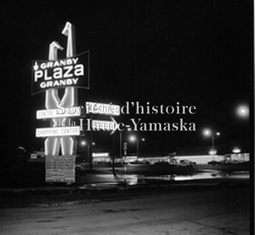 Plaza Granby in Granby, QC