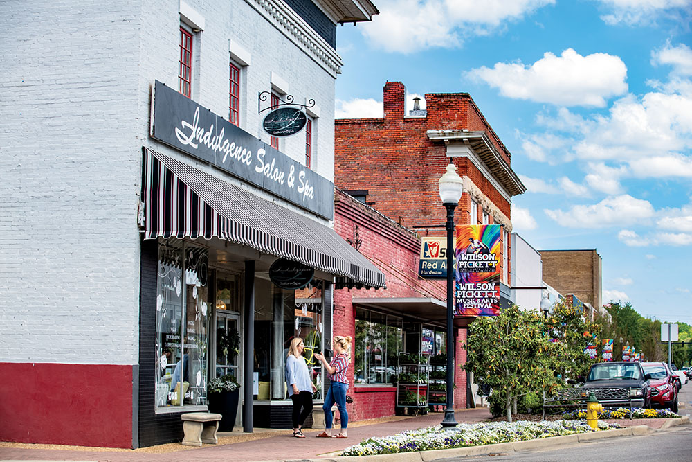 Prattville Square in Prattville, AL