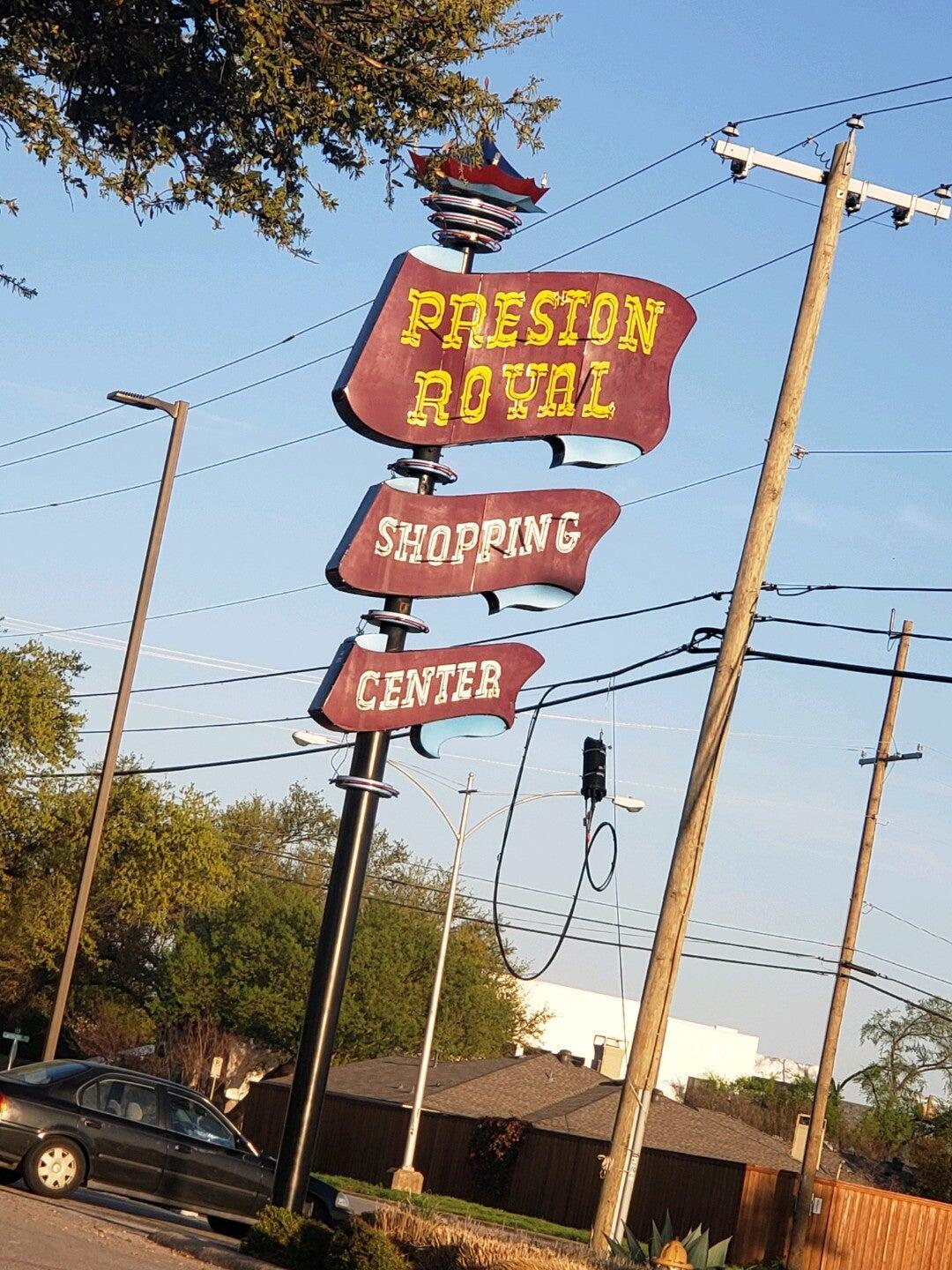 Preston Valley Shopping Center in Dallas, TX