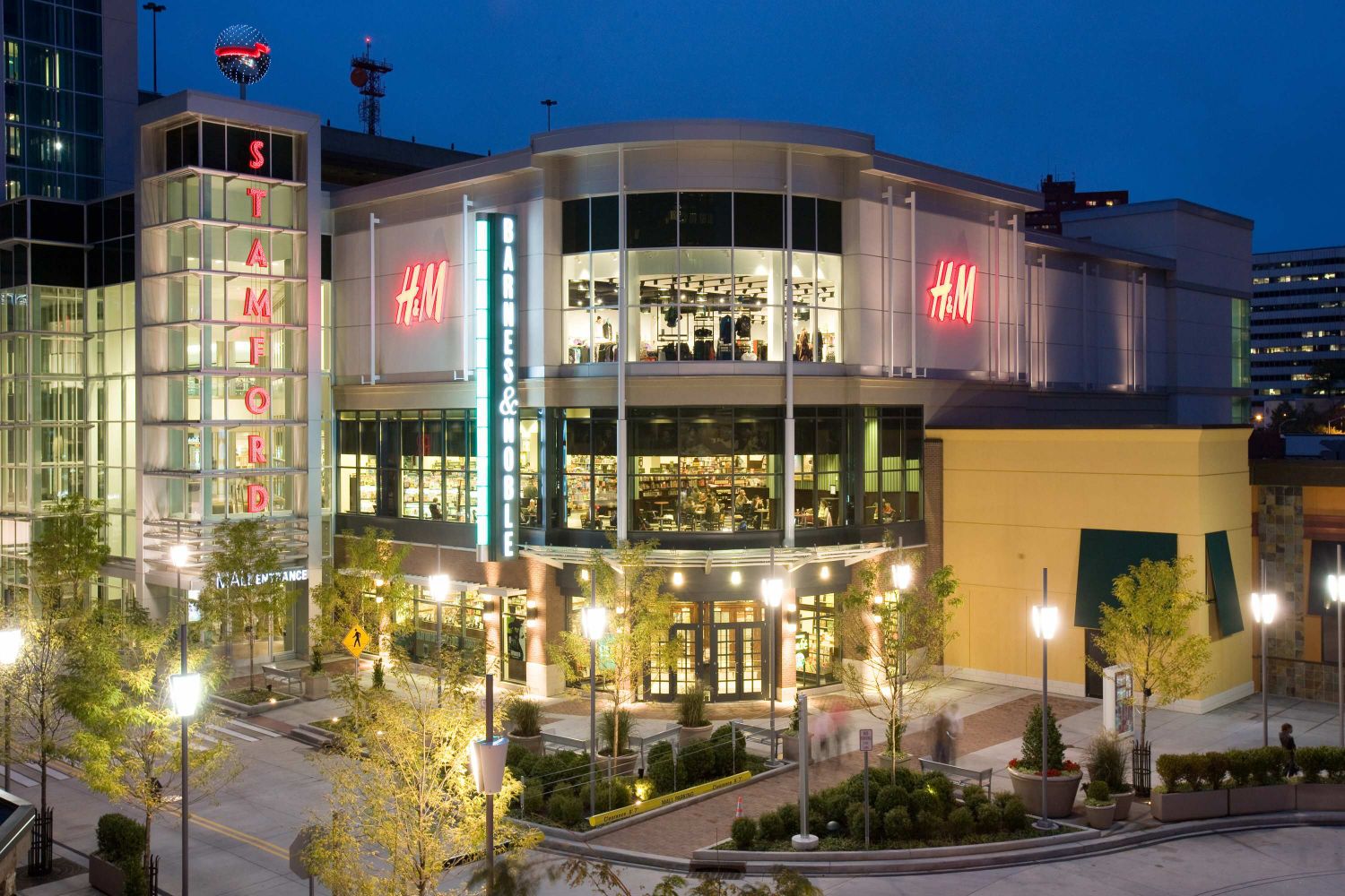 Ridgeway Shopping Center in Stamford, CT