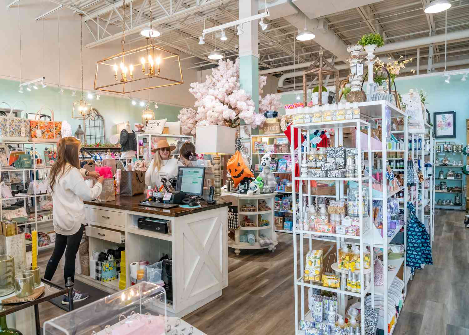 River Oaks Shopping Center in Houston, TX