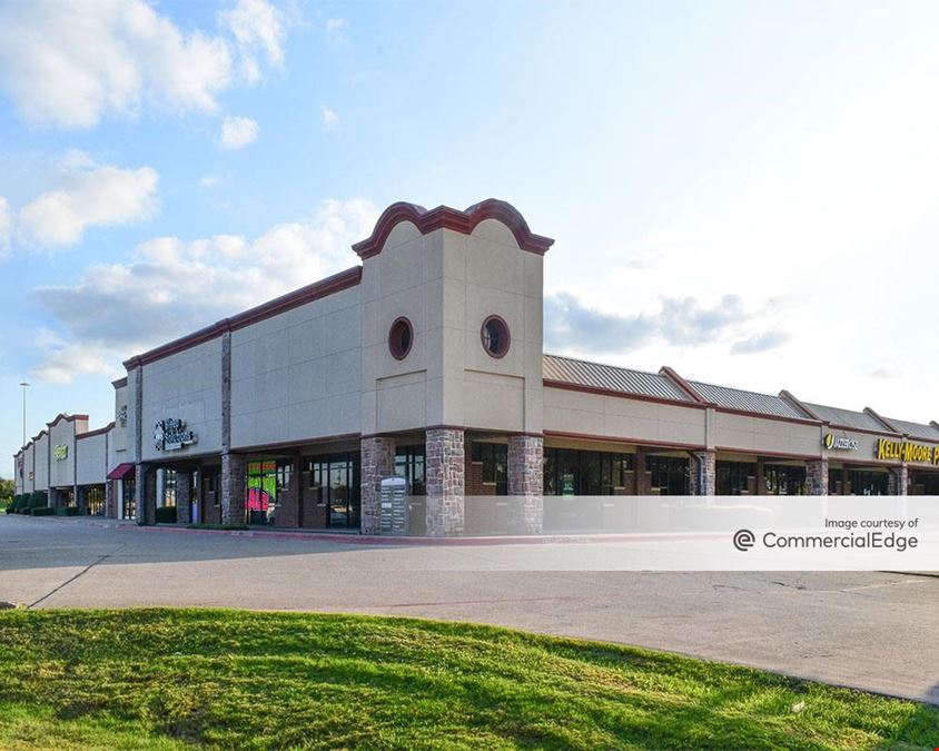 Ruisseau Village in Plano, TX