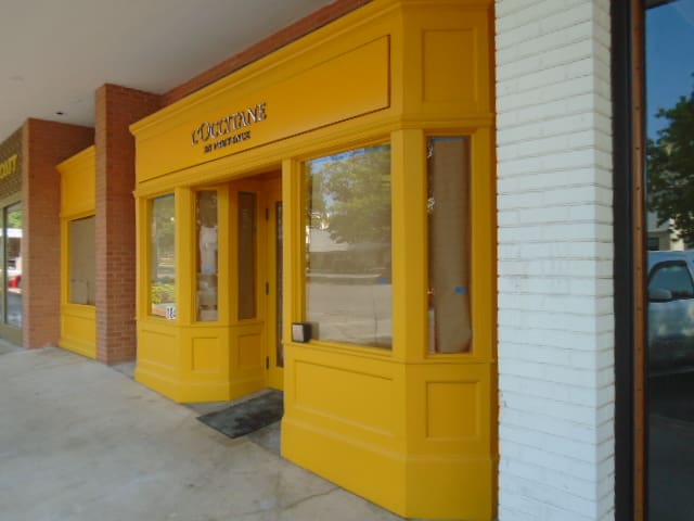 Shelby Corners in Utica, MI