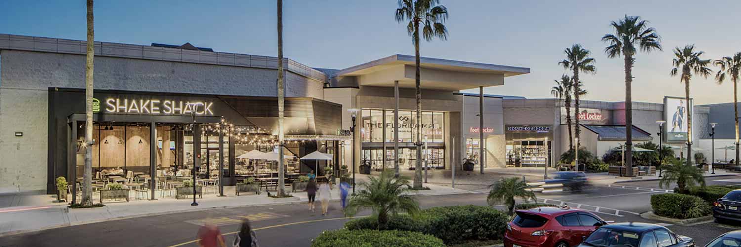 South Highlands Shopping Center in Lake Placid, FL