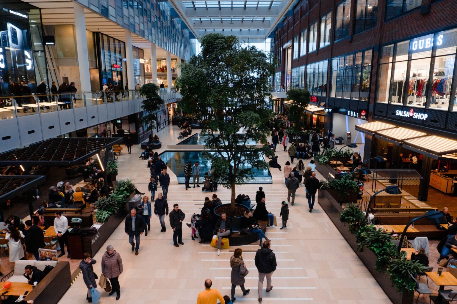 Spring Valley Shopping Center in Washington, DC
