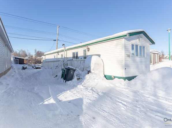 Stanton Plaza in Yellowknife, NT