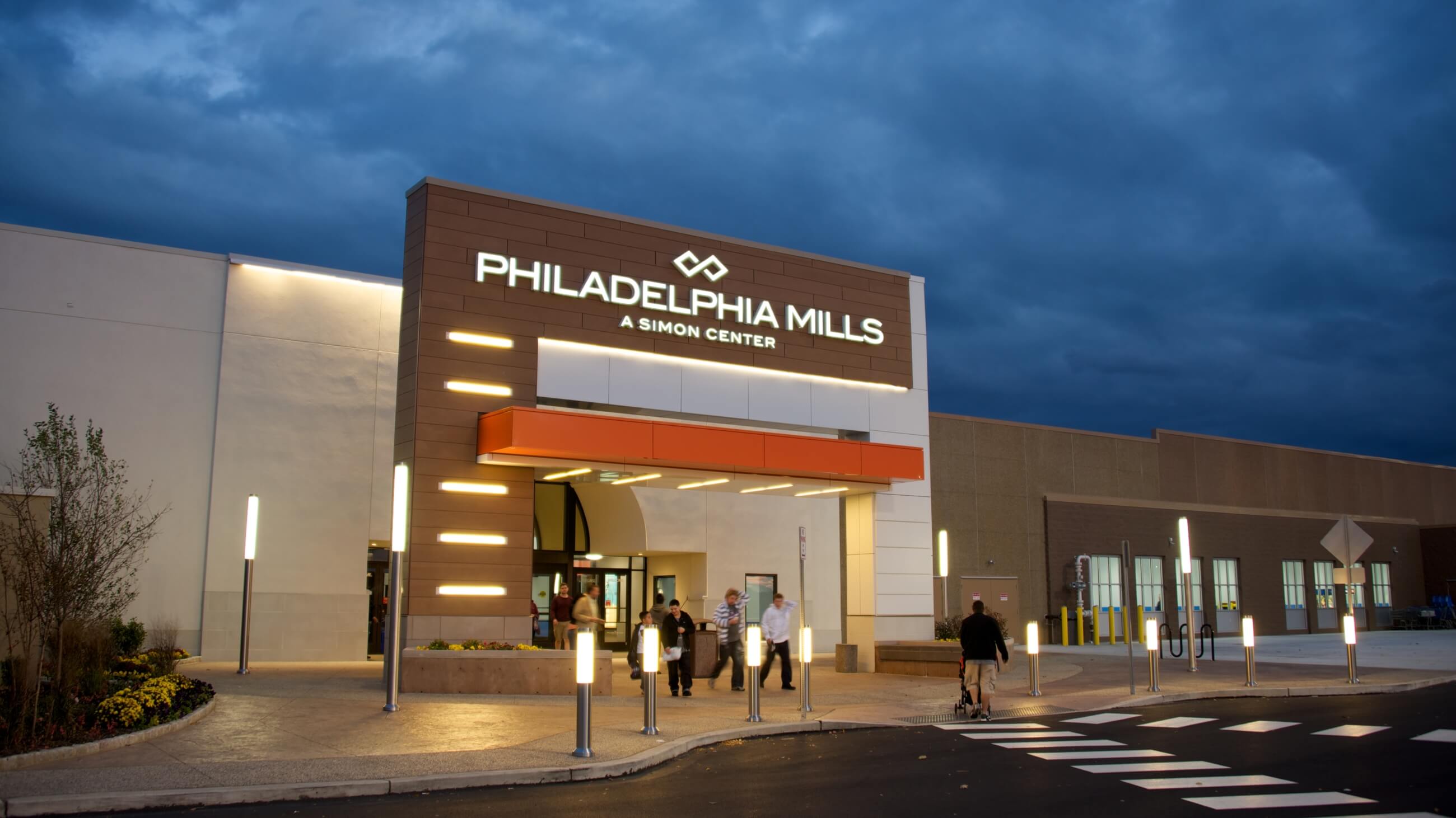 Sullivan Progress Plaza Shopping Center in Philadelphia, PA