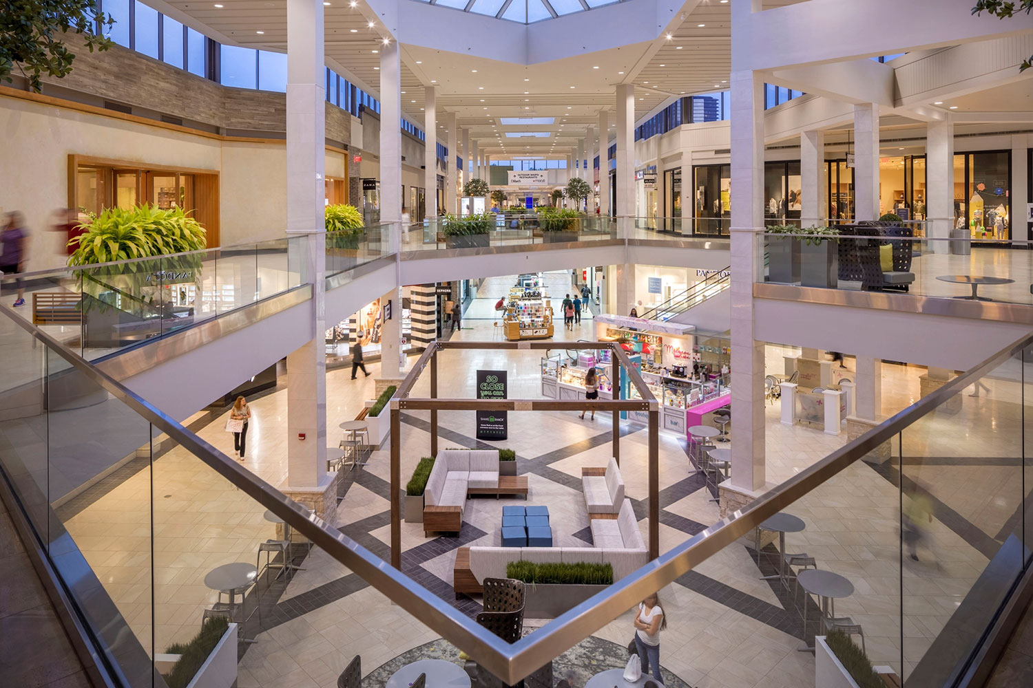The Shoppe Mall in Atlanta, GA