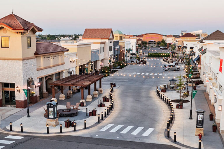 The Shoppes at Arbor Lakes in Maple Grove, MN