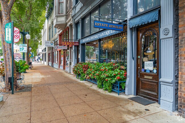Uptown Hot Springs in Hot Springs, AR