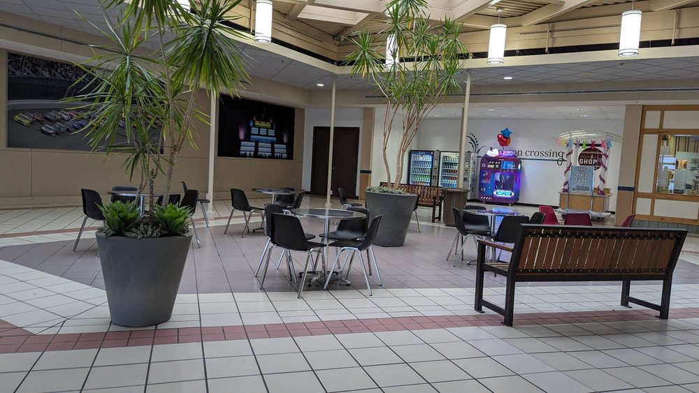 Westwood Jackson Mall in Jackson, MI