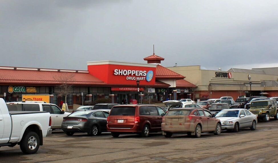 Willow Park Plaza in Leduc, AB