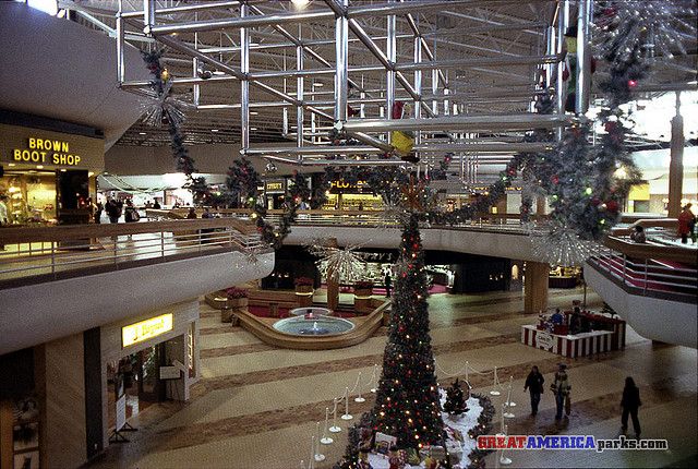 Woodland Hills Mall in Tulsa, OK