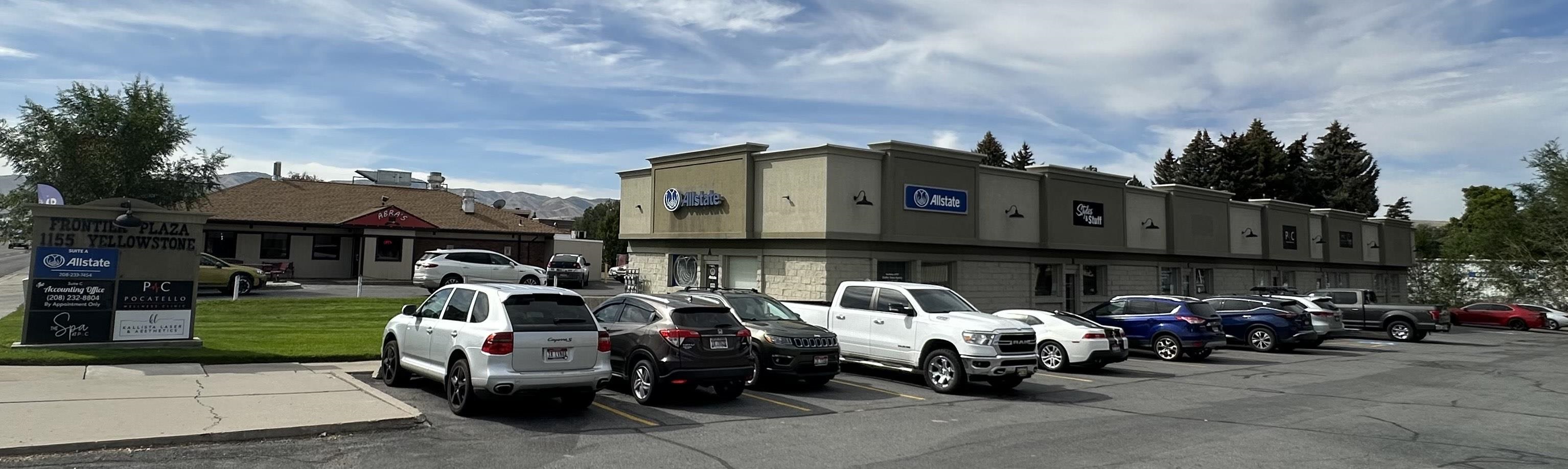 Yellowstone Plaza in Pocatello, ID