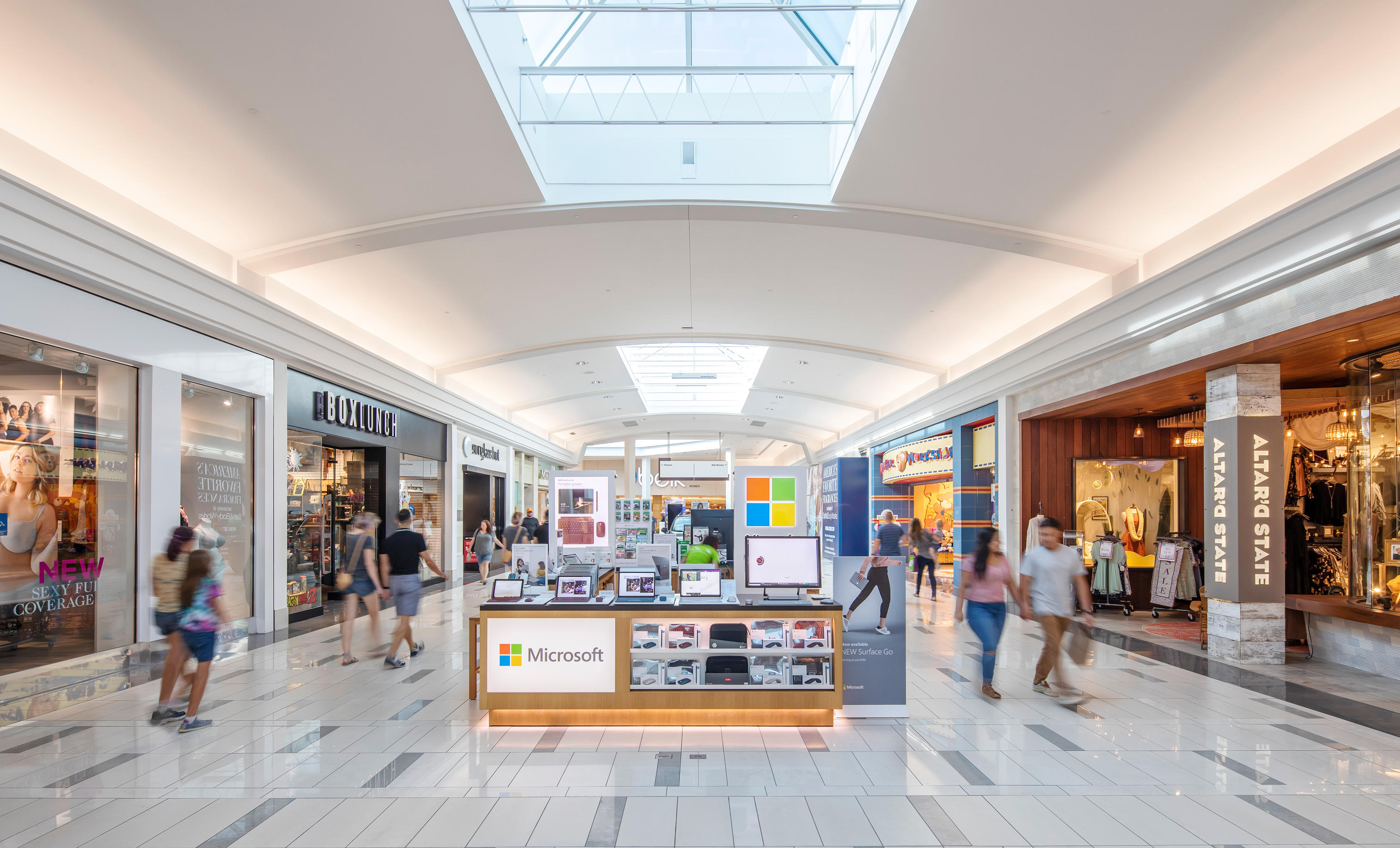 Suburban Plaza in Newark, DE